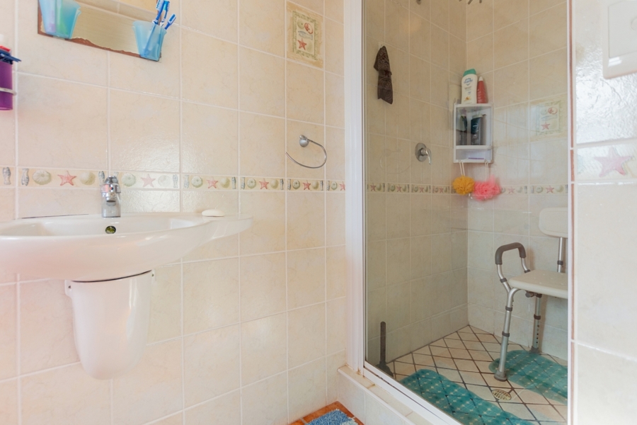 4 Bedroom Property for Sale in Waterfront Western Cape